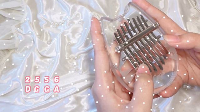 We Wish You A Merry Christmas 8-key Kalimba Cover w/ Easy Tabs | Pai C смотреть онлайн