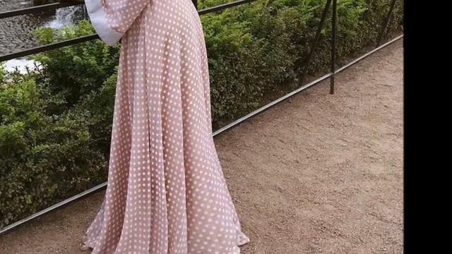 Алёна Водонаева показывает Петергоф / ОБЗОР смотреть онлайн