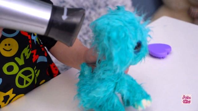 Это оказался вовсе не ЗАЯЦ? Распаковка и обзор игрушки Няшка Потеряшка. Угадай животное! Alisa Kisa смотреть онлайн