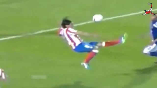 Невероятные голы пойманные на камеру, футбол! смотреть онлайн