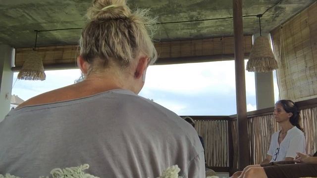 метта медитация на Бали/metta meditation on Bali смотреть онлайн