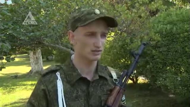В Абхазии более 200 молодых новобранцев приняли военную присягу смотреть онлайн