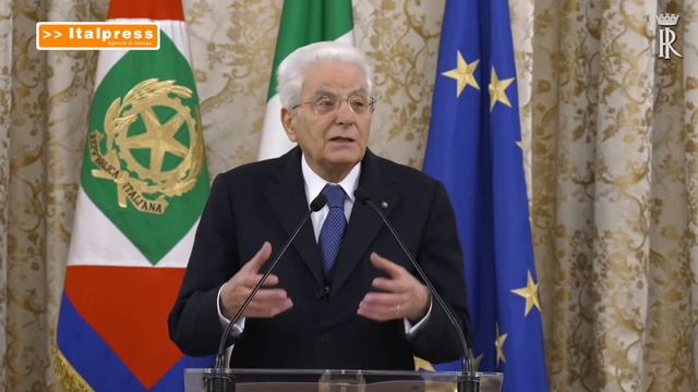 Carceri, Mattarella "Intervenire su sovraffollamento e assistenza" смотреть онлайн
