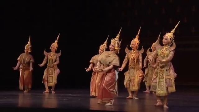 Thai Royal Khon Performance(โขนพระราชทาน) : Thai ballet and classical dance : Prelude Dance смотреть онлайн
