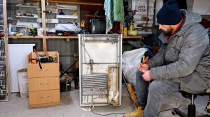 Школа Холодильщика!!!  Как работает Холодильник без компрессора??? Холодильник без фреона??