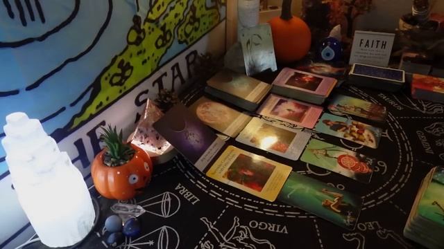 AQUARIUS FULL MOON: YOU HAVE COME FULL CIRCLE. YOU ARE NOW READY FOR UR LONG AWAITED DREAM. NEW HOP смотреть онлайн