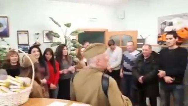 Поздравление Мужчин с Праздником 23 февраля!!! смотреть онлайн