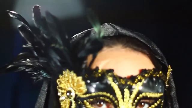 Венецианская маска "Черная коломбина" смотреть онлайн