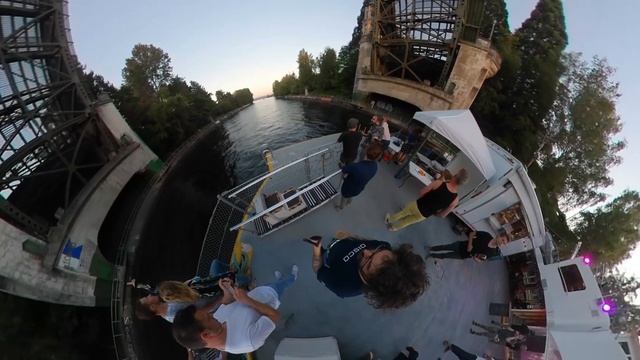 Tiny Planet Style Walkthrough of The Hiyu Event Boat смотреть онлайн