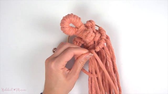 How to Make a 2-Tier Macrame Plant Hanger WITHOUT a Wooden Ring! смотреть онлайн