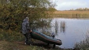 Спуск лодки с транцевыми колёсами