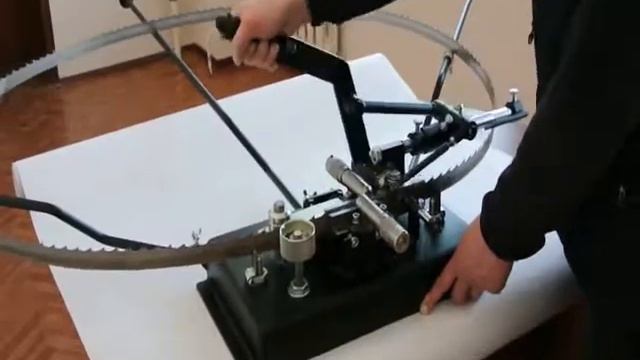 Станок разводной двухсторонний RVN