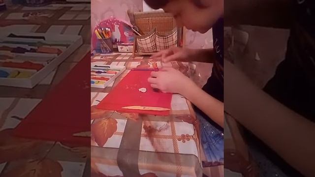 Как слепить куклу из пластелина?? смотреть онлайн