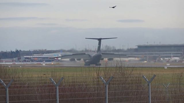 (4K) Very RARE! Uzbekistan Air Force Ilyushin IL-76MD Landing At Hamburg Airport