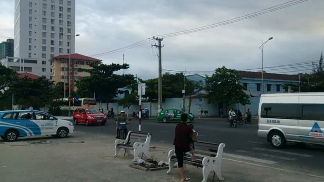 Север Нячанга май 2017г, пляж,море. Немного об отдыхе здесь смотреть онлайн