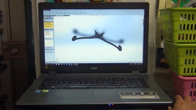 20170418 Acer E5 771G solidworks 檢視圖檔會LAG 由HDD改SSD測試比對 by 藤真電腦醫院 смотреть онлайн