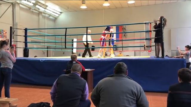 Чемпионат и Первенство Свердловской области по боксу среди женщин 10.12.2016 г. смотреть онлайн