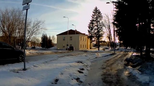 Съездили с другом до Йыхви на автобусе смотреть онлайн