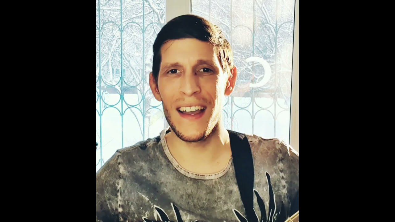 Чувства эти//Красивая песня о любви //Под гитару #shorts смотреть онлайн