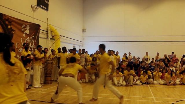 MulheRaça | Roda convidados | Capoeira Club Kids смотреть онлайн