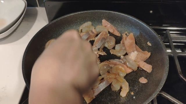 АРОМАТНАЯ паста с морепродуктами в сливочном соусе. ВАШИ ГОСТИ БУДУТ ПРОСИТЬ РЕЦЕПТ!!!! смотреть онлайн