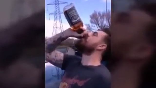 O my GOd !...Badass chugs an Entire Bottle of Jack Deniels....😈😨😨 смотреть онлайн