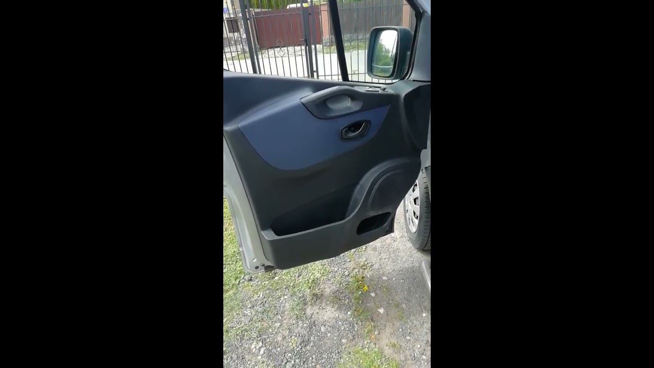 Как снять разобрать обшивку карту передней двери RENAULT TRAFIC, OPEL VIVARO B 1.6 DCi R9M 2015+
