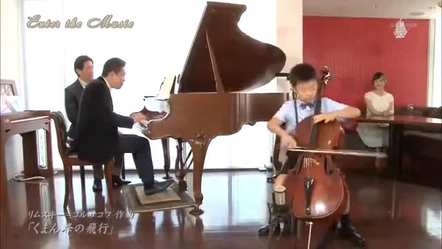 Flight of the Bumblebee (Yo Kitamura) смотреть онлайн
