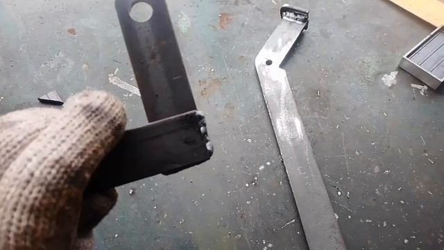 Открывалка для кубоконтейнера своими руками.