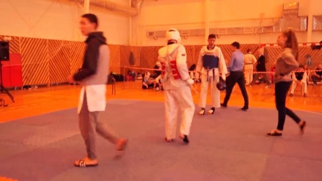 16. Гавриш Олег красный жилет, 63кг., среди юниоров 1999-2001г.р. смотреть онлайн