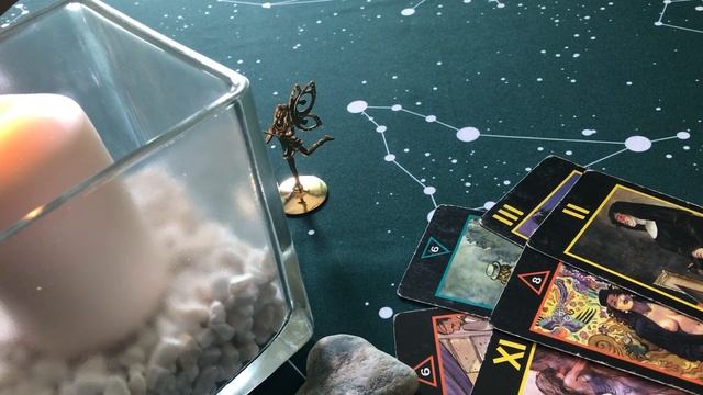 Кто она: моя подруга, моя начальница, моя коллега ( женщинам о женщинах) Позиция №2 смотреть онлайн