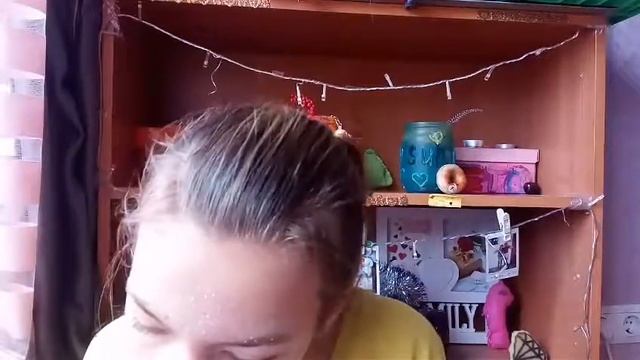 20 слоёв блесток на лице смотреть онлайн