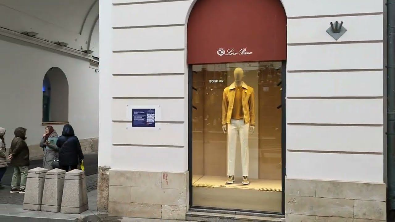 Никольская улица -- 2022г. Москва. Россия