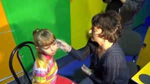 ПРОКАЛЫВАНИЕ УШЕЙ больно или нет? Мои первые серёжки