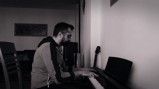 Night - Ludovico Einaudi (Kawai es110) смотреть онлайн