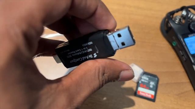 Brand Conquer 3 In 1 SD Card Reader Review