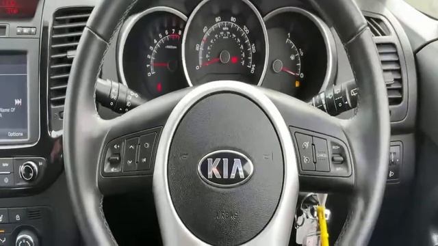 Kia Venga Hatchback Venga 1.6 ISg 3 5dr Hatchback - NJ67LVS смотреть онлайн