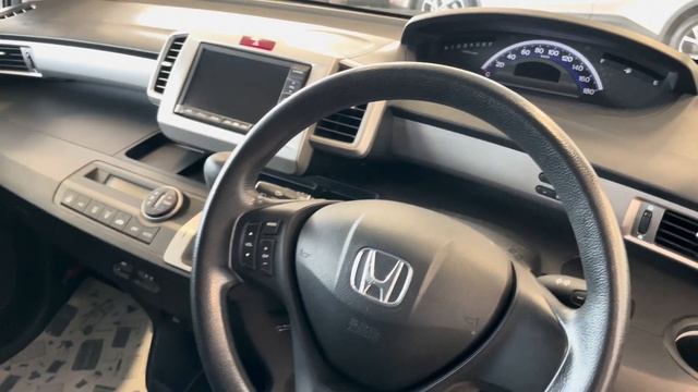 Honda Freed, 2010 год смотреть онлайн
