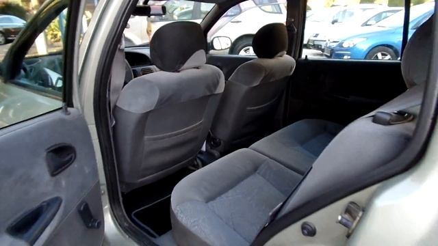 Renault Megane combi 1.9 TDI смотреть онлайн