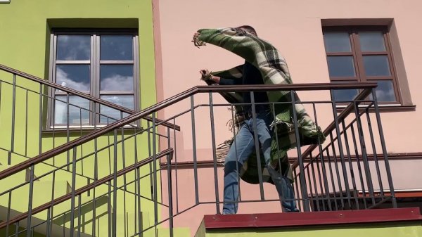 EVACLINIC / ПАРОДИЯ / ПЛАЧУ НА ТЕХНО