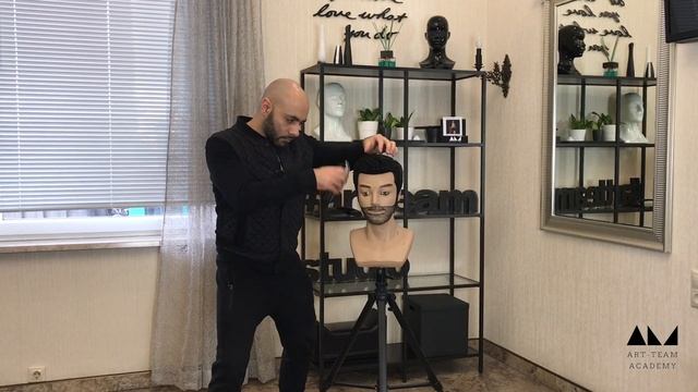 Стриги правильно! Положение тела при работе машинкой смотреть онлайн