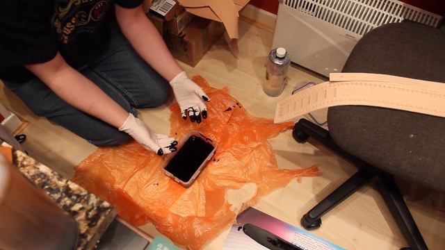 Making a Leather Guitar Strap смотреть онлайн