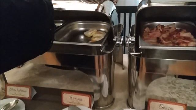 Как кормят в отеле АДРЕНАЛИН?? Что едят на завтрак туристы ? ? ДРАГОБРАТ -2019. смотреть онлайн