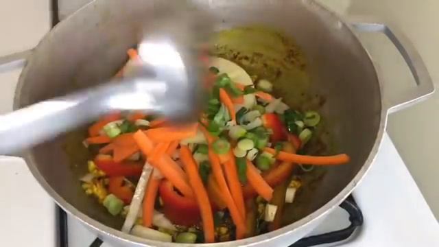HOW TO MAKE THE BEST JAMAICAN CURRY SHRIMP USING COCONUT MILK ? смотреть онлайн