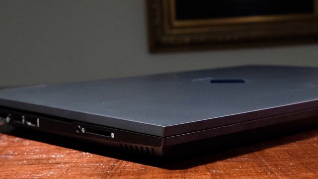 HP Omen 15 Vs Acer Helios 300 for Video Editing, Motion Design and 3D Modeling смотреть онлайн