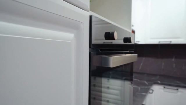 Кухня Leko "Винчи" в цвете Бланко (Международная выставка мебели UMIDS 2022 в Краснодаре) смотреть онлайн