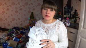 Новогодний влог 2 / Достаем гирлянды и новогодние украшения