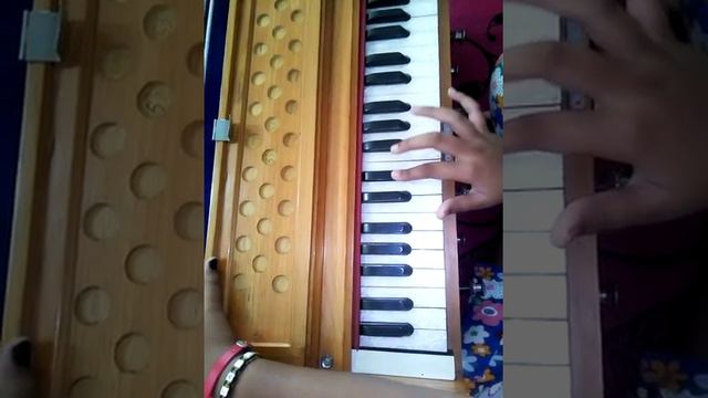 How to play gayatri mantra on harmonium смотреть онлайн