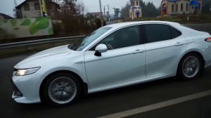 Toyota Camry 2020 -  стоит ли брать в 2021 году?