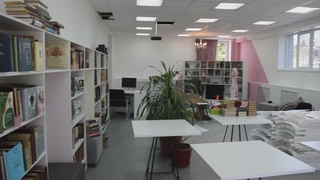 Первая детская библиотека. От руин - к сказке (2021) смотреть онлайн